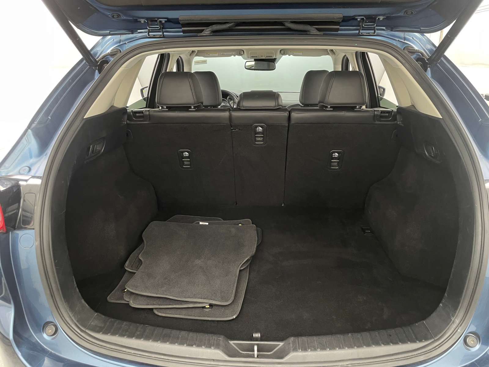 Thumbnail: 2018 Mazda CX-5 - 6