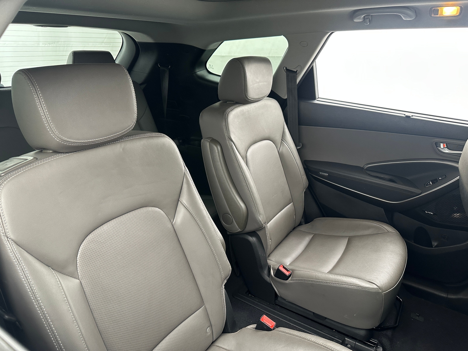 Thumbnail: 2018 Hyundai Santa Fe - 5