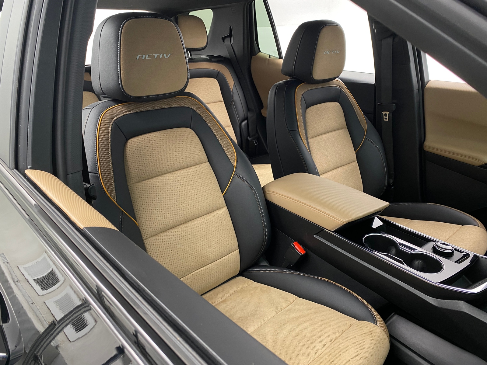 Thumbnail: 2025 Chevrolet Equinox - 2