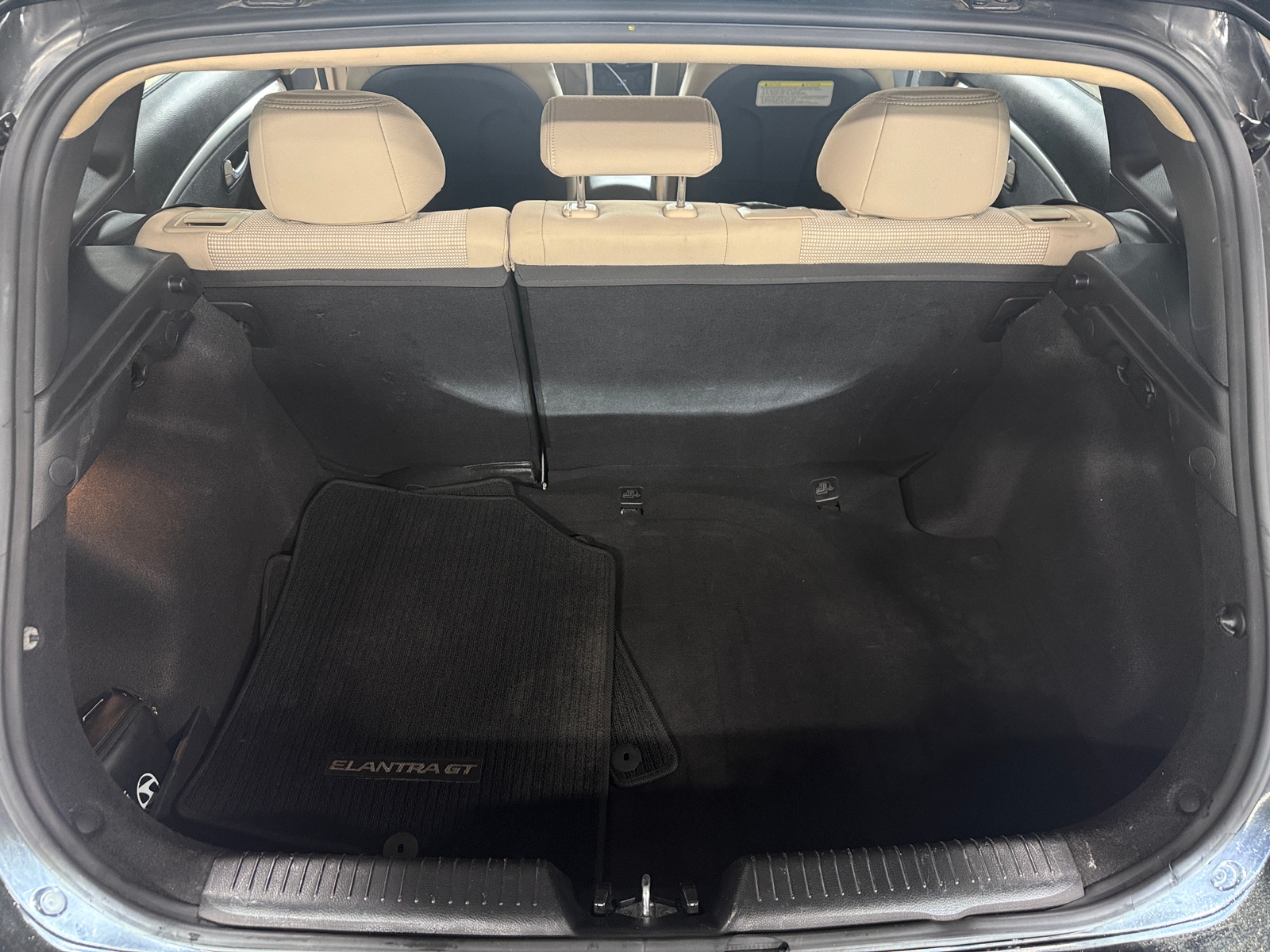 Thumbnail: 2016 Hyundai Elantra - 7