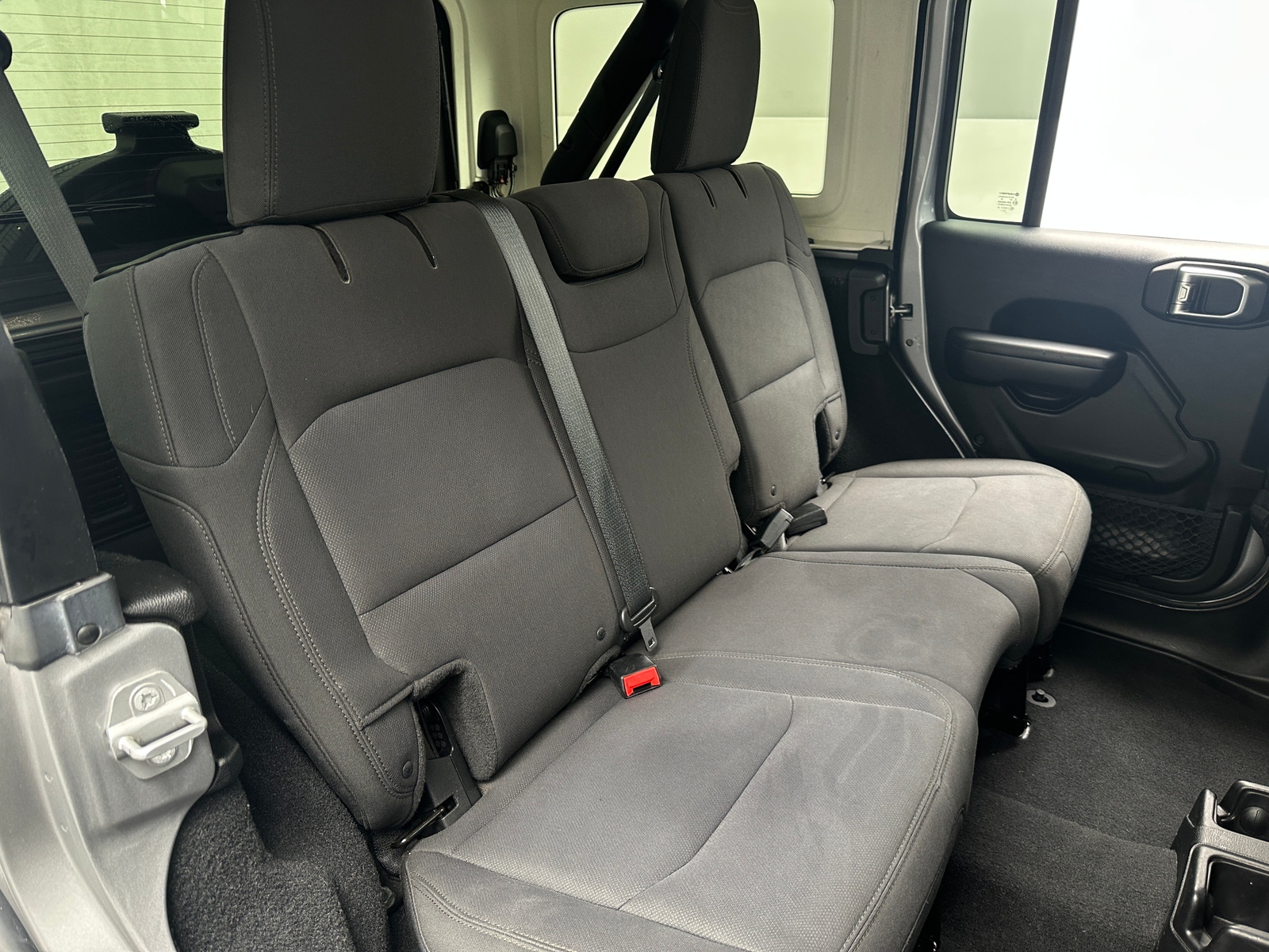 Thumbnail: 2018 Jeep Wrangler - 6