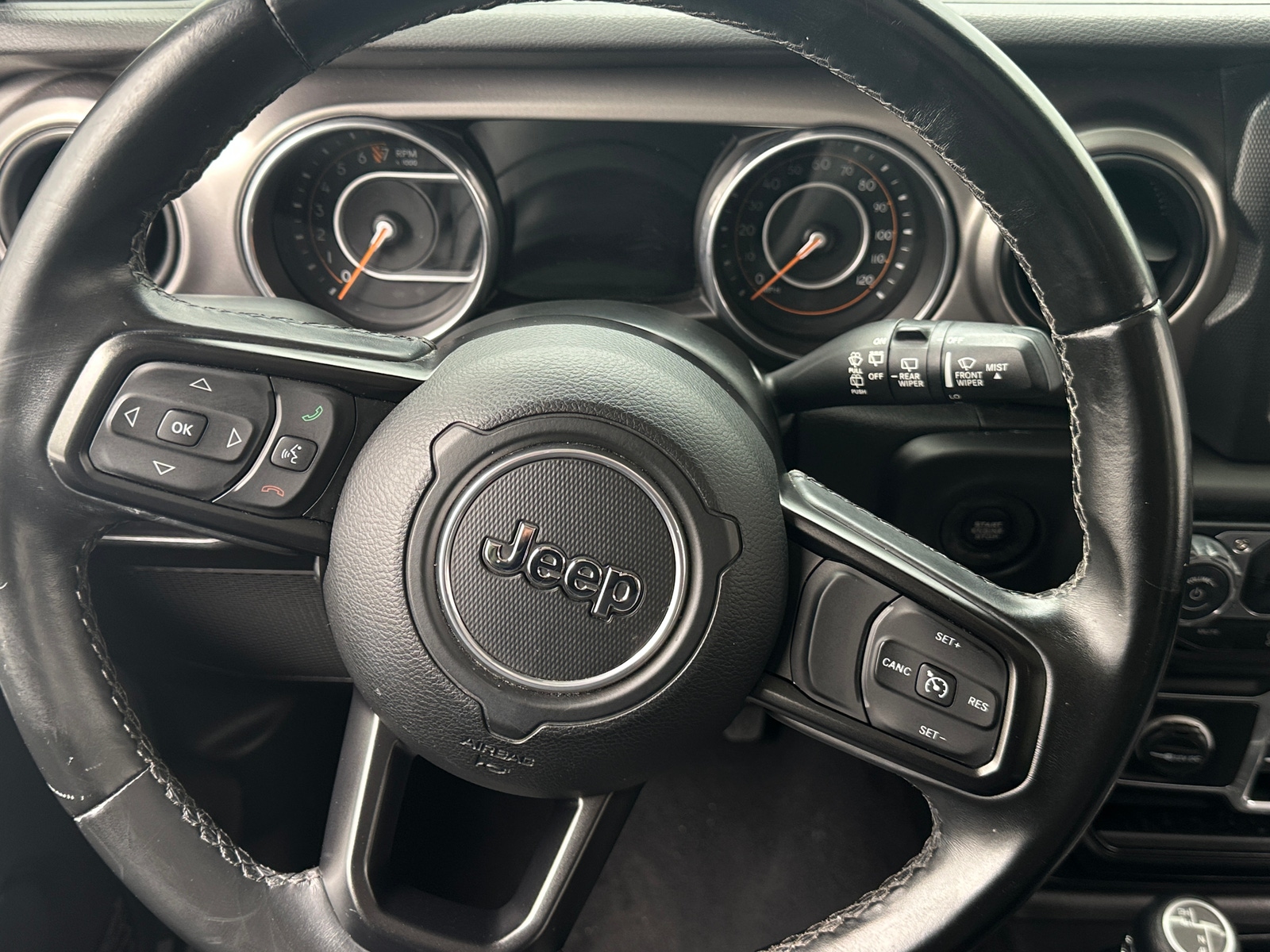 Thumbnail: 2018 Jeep Wrangler - 5