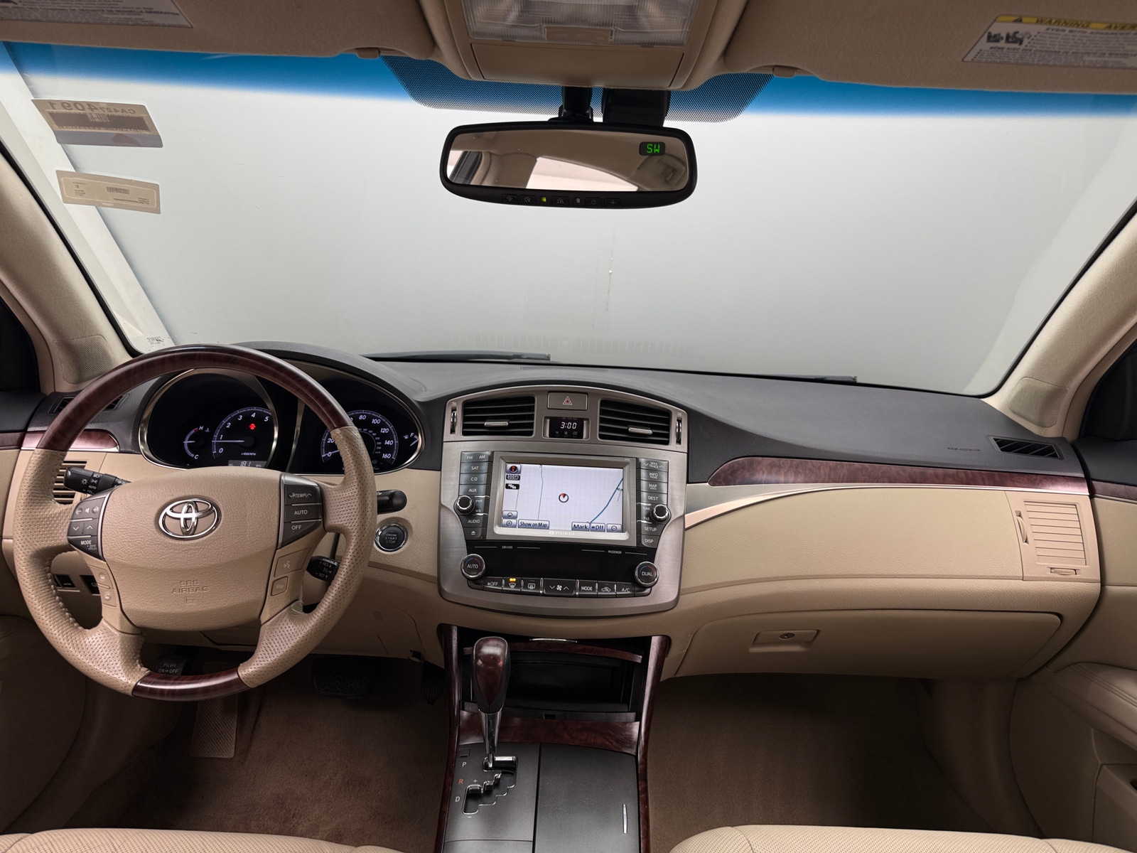 Thumbnail: 2011 Toyota Avalon - 2