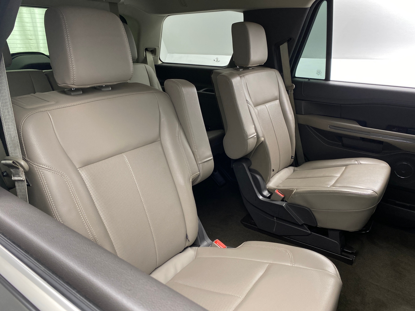 Thumbnail: 2021 Ford Expedition - 6