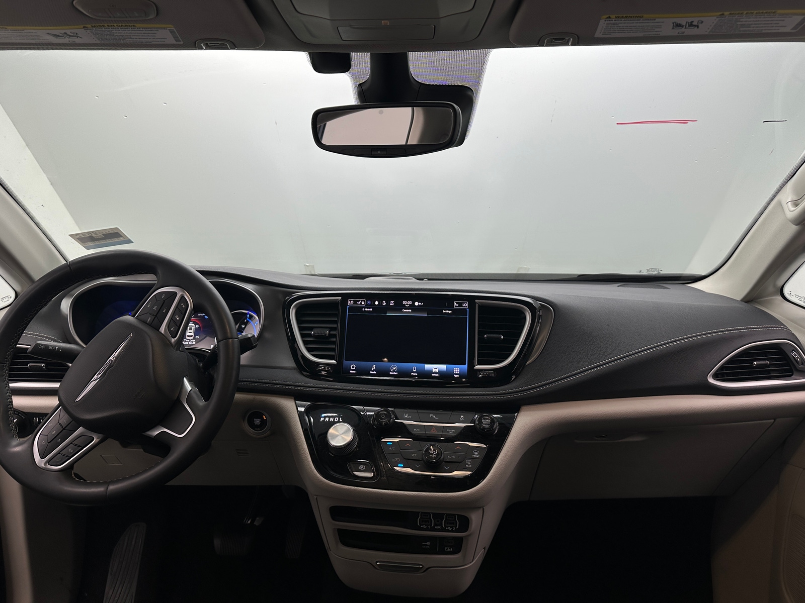 Thumbnail: 2022 Chrysler Pacifica - 2