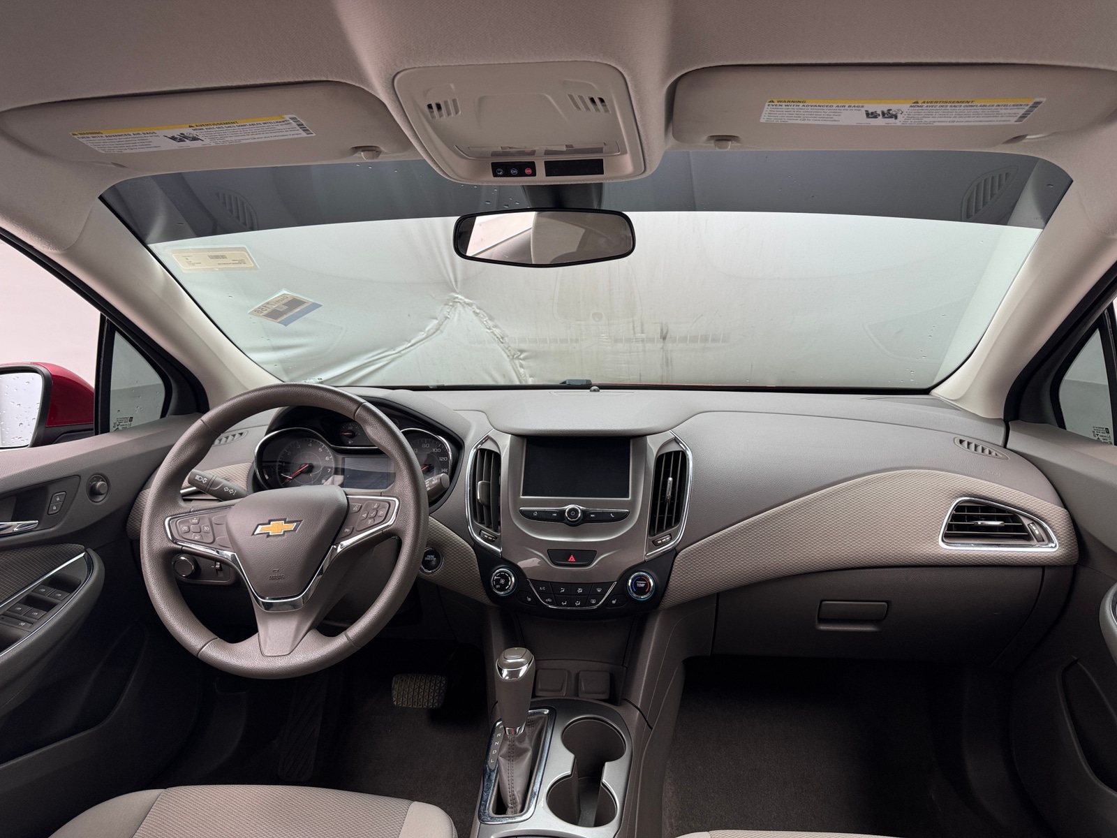 Thumbnail: 2017 Chevrolet Cruze - 3