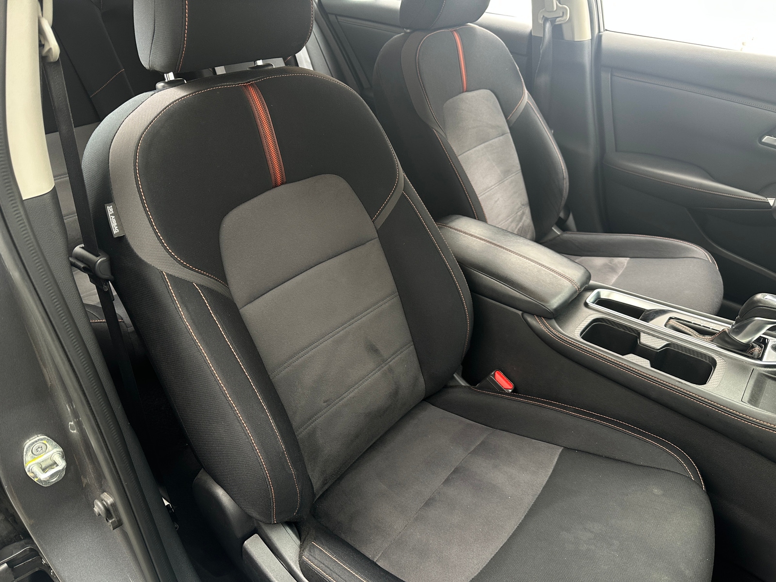 Thumbnail: 2020 Nissan Sentra - 2