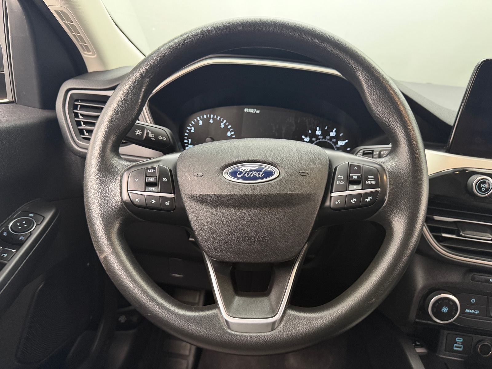 Thumbnail: 2021 Ford Escape - 5