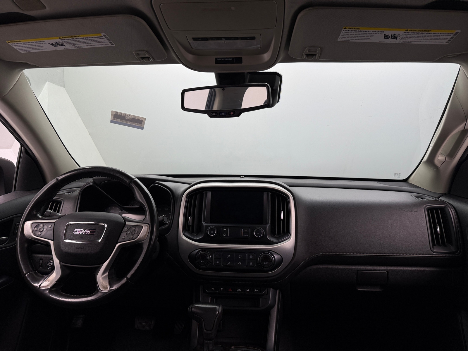 Thumbnail: 2020 GMC Canyon - 3