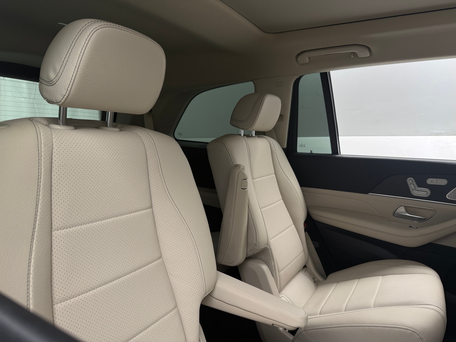 Thumbnail: 2021 Mercedes-Benz GLS - 5