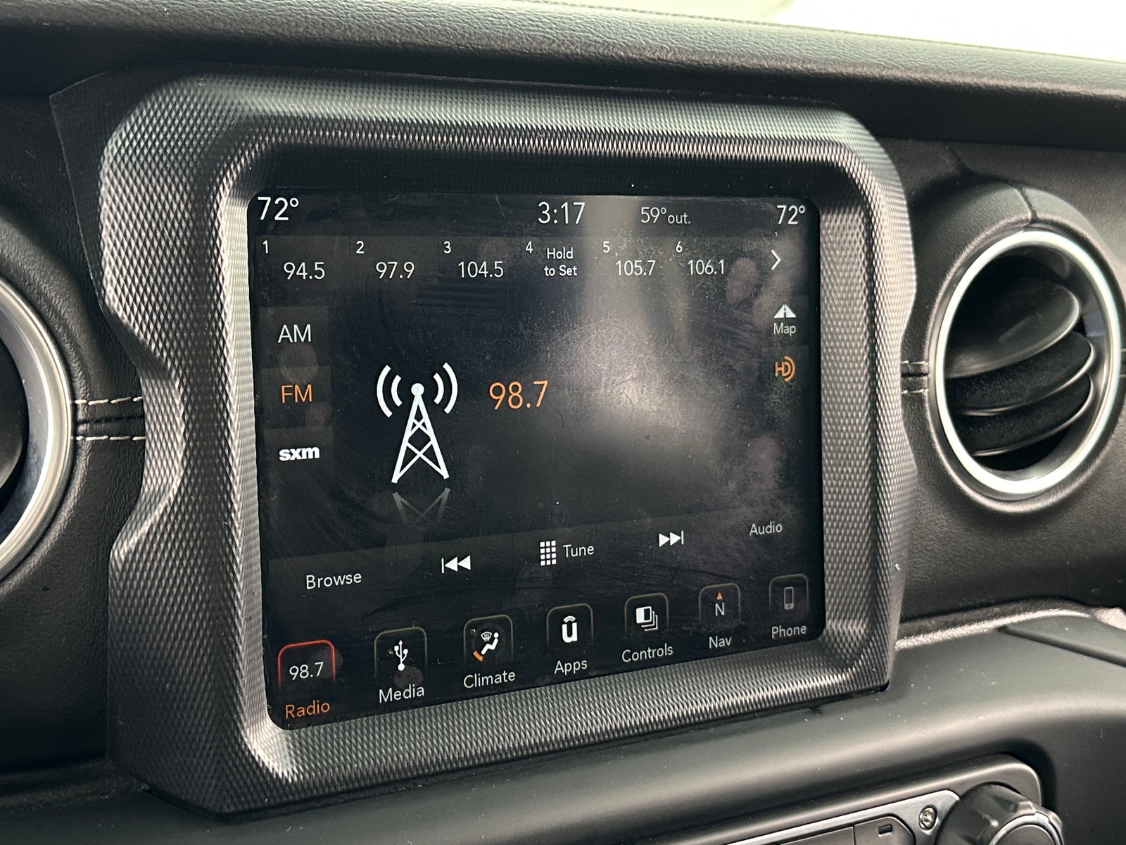 Thumbnail: 2018 Jeep Wrangler - 4