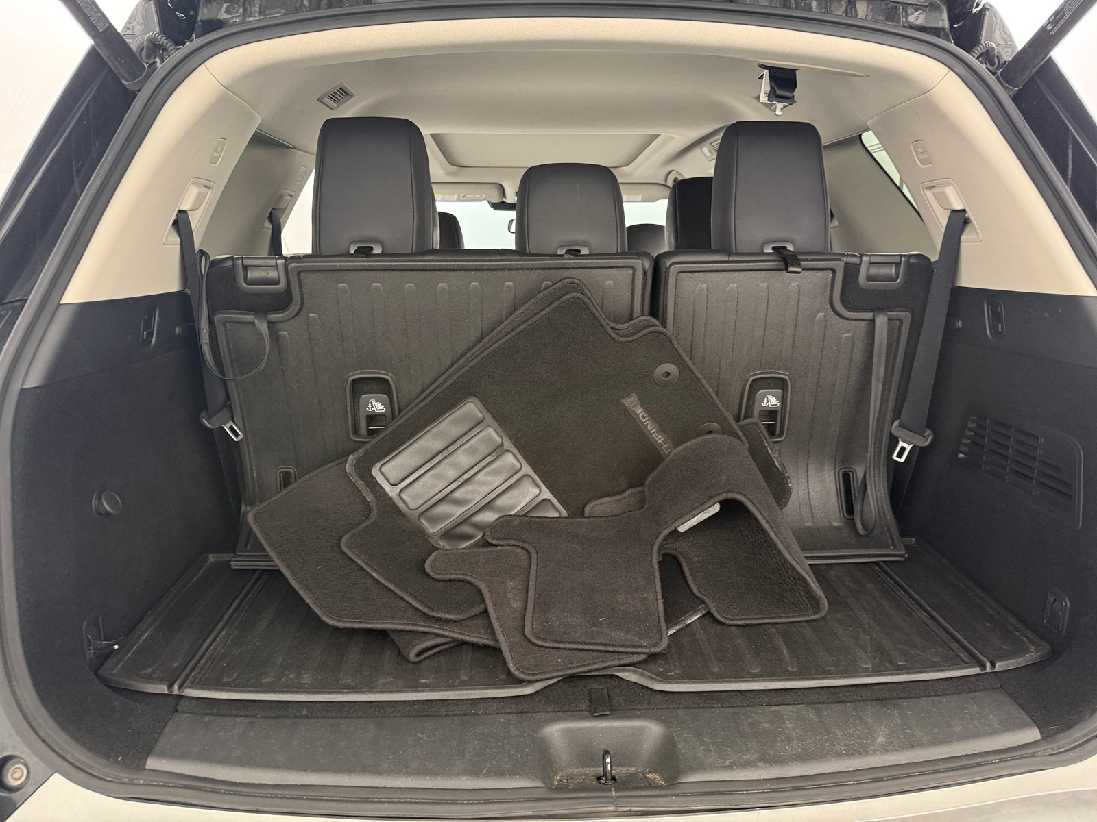 Thumbnail: 2022 Nissan Pathfinder - 6