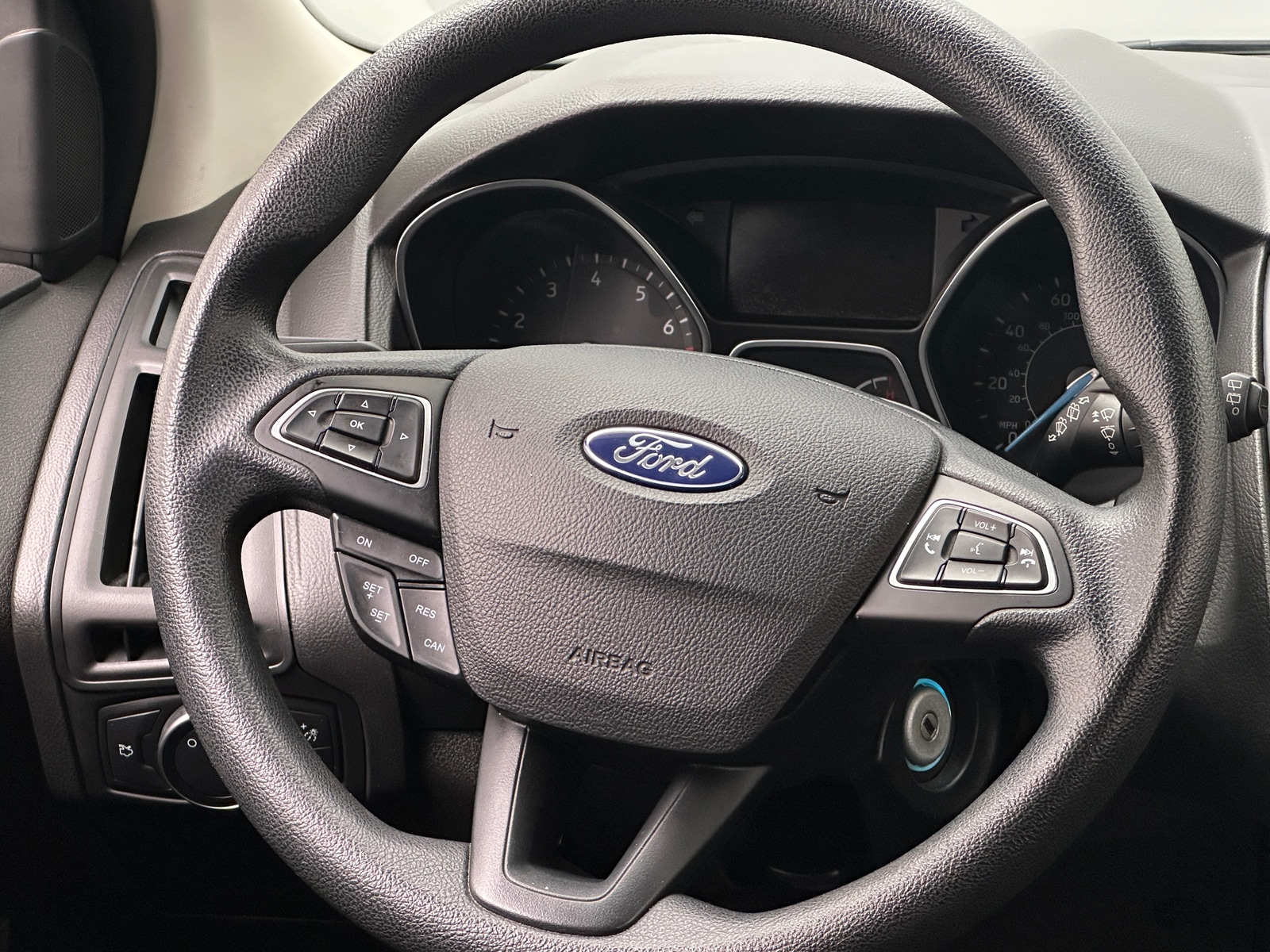 Thumbnail: 2018 Ford Focus - 5