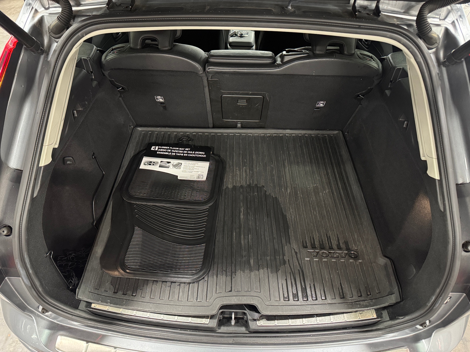 Thumbnail: 2020 Volvo XC60 - 6