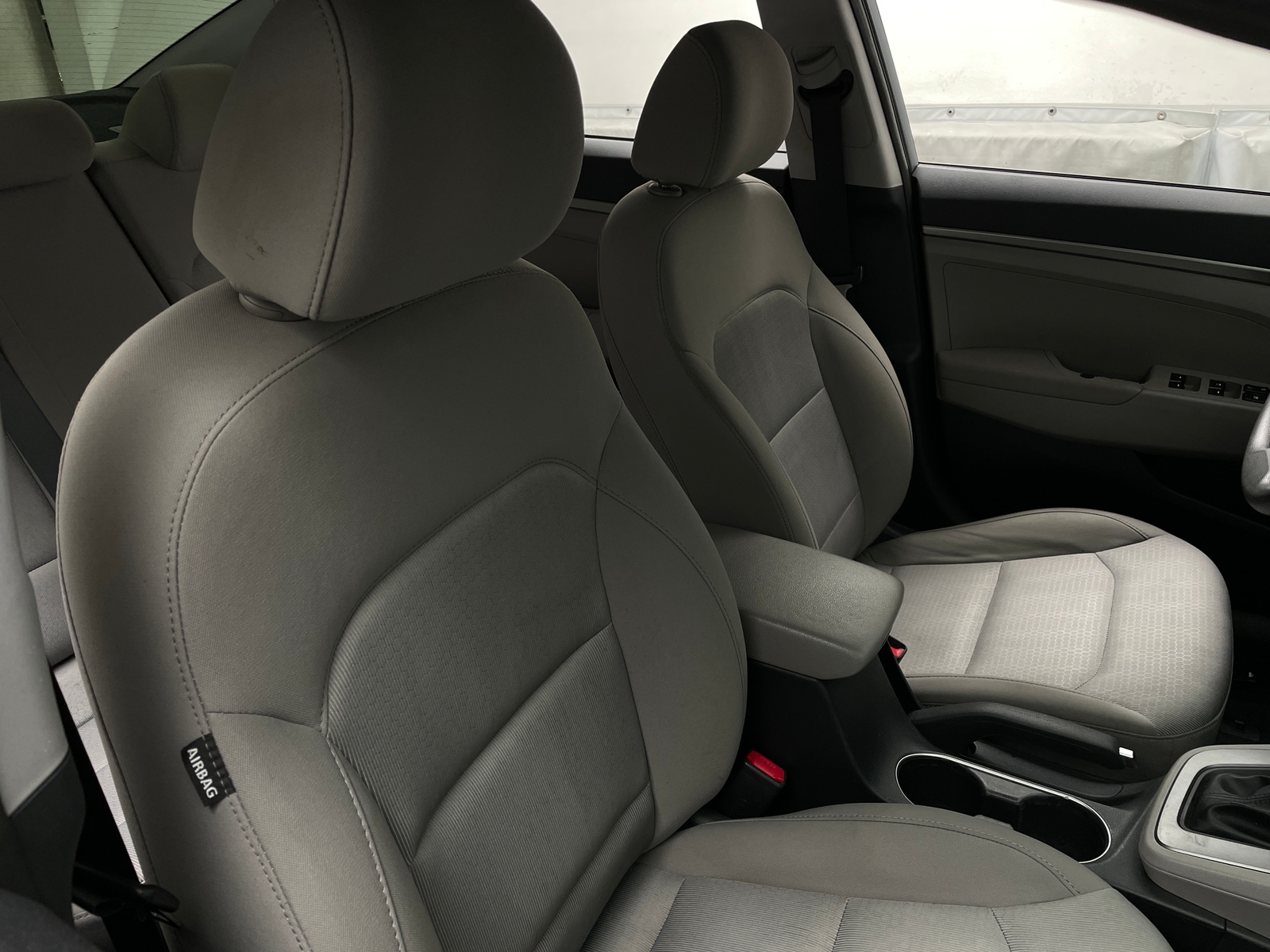 Thumbnail: 2017 Hyundai Elantra - 2