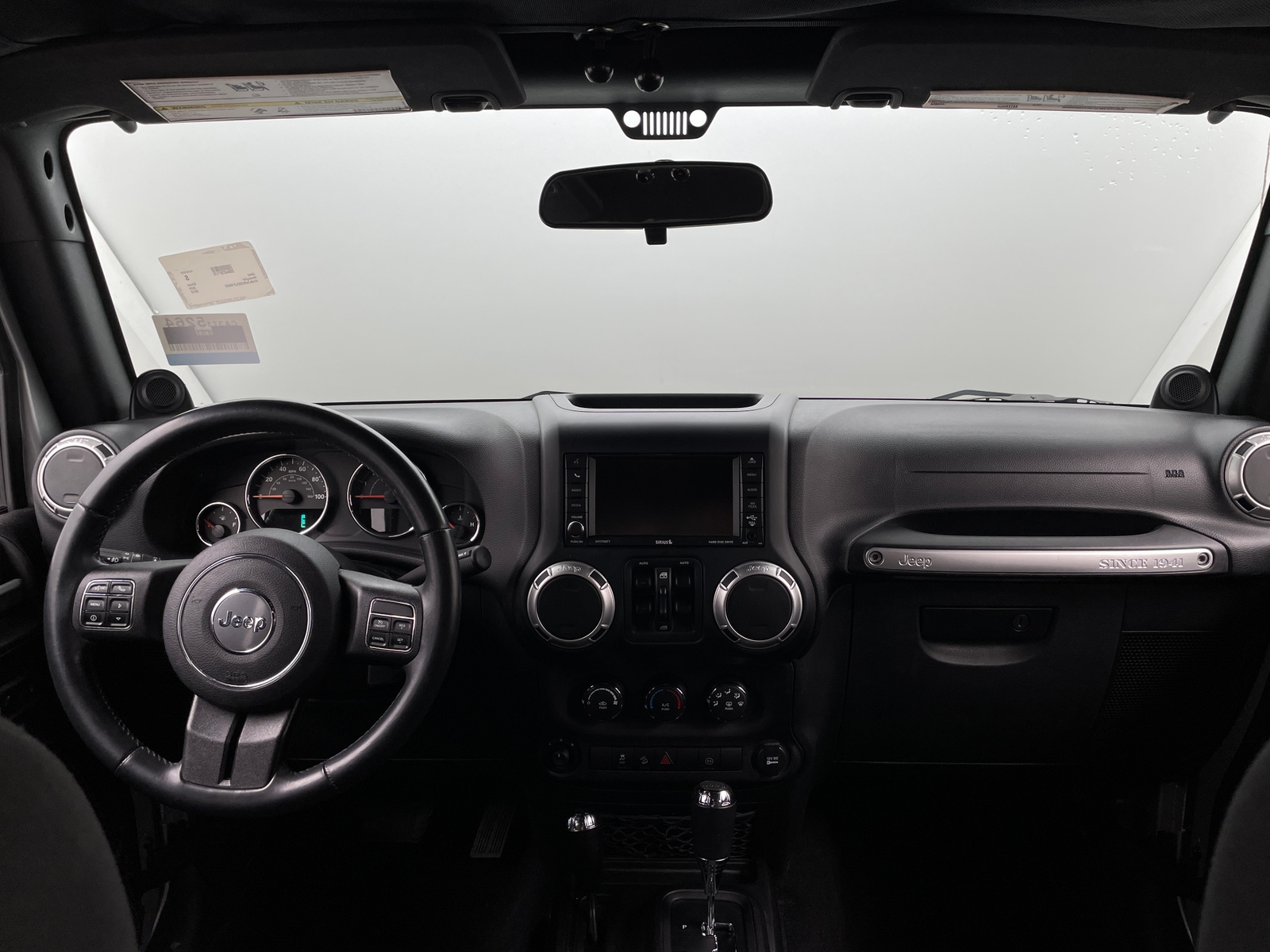 Thumbnail: 2012 Jeep Wrangler - 3