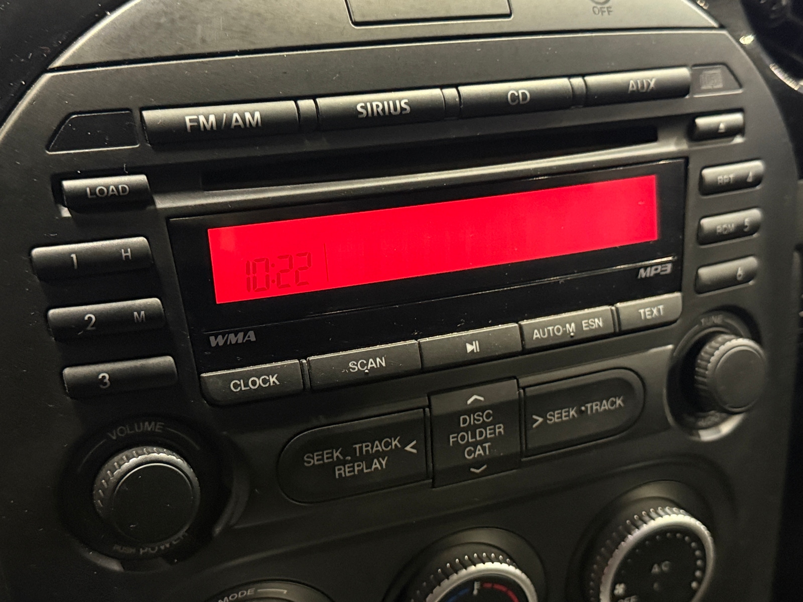 Thumbnail: 2014 Mazda MX-5 Miata - 4