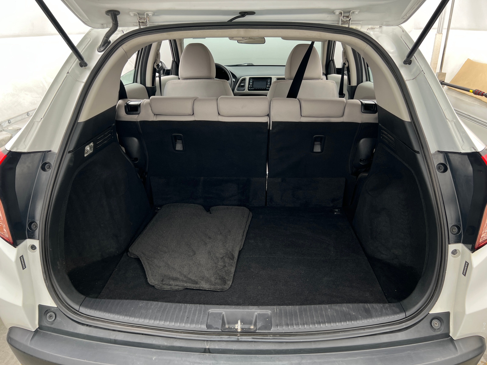 Thumbnail: 2017 Honda HR-V - 7