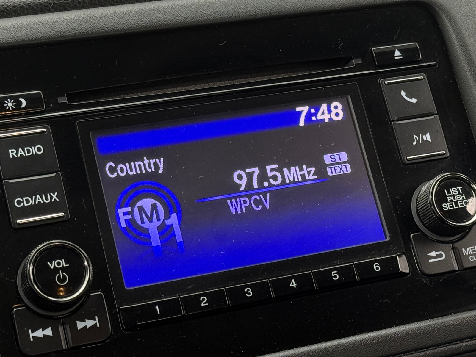 Thumbnail: 2017 Honda HR-V - 4