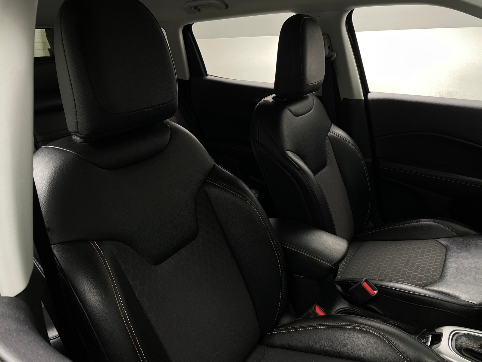 Thumbnail: 2020 Jeep Compass - 2