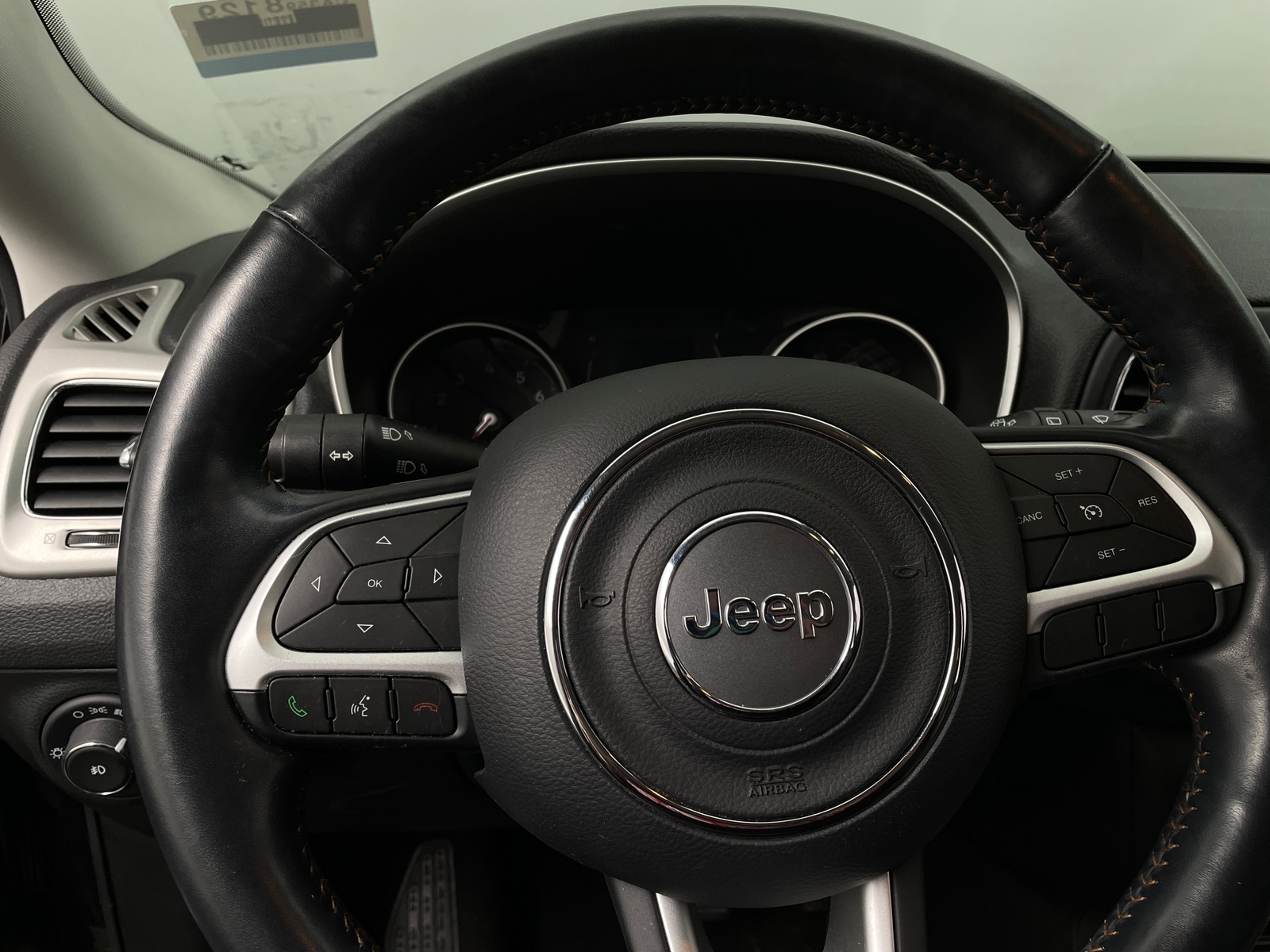 Thumbnail: 2020 Jeep Compass - 5