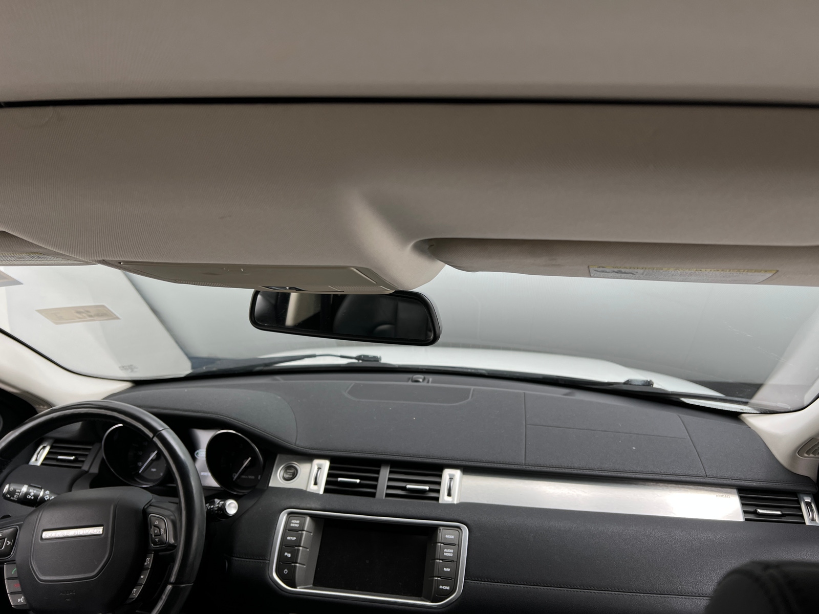 Thumbnail: 2014 Land Rover Range Rover Evoque - 2