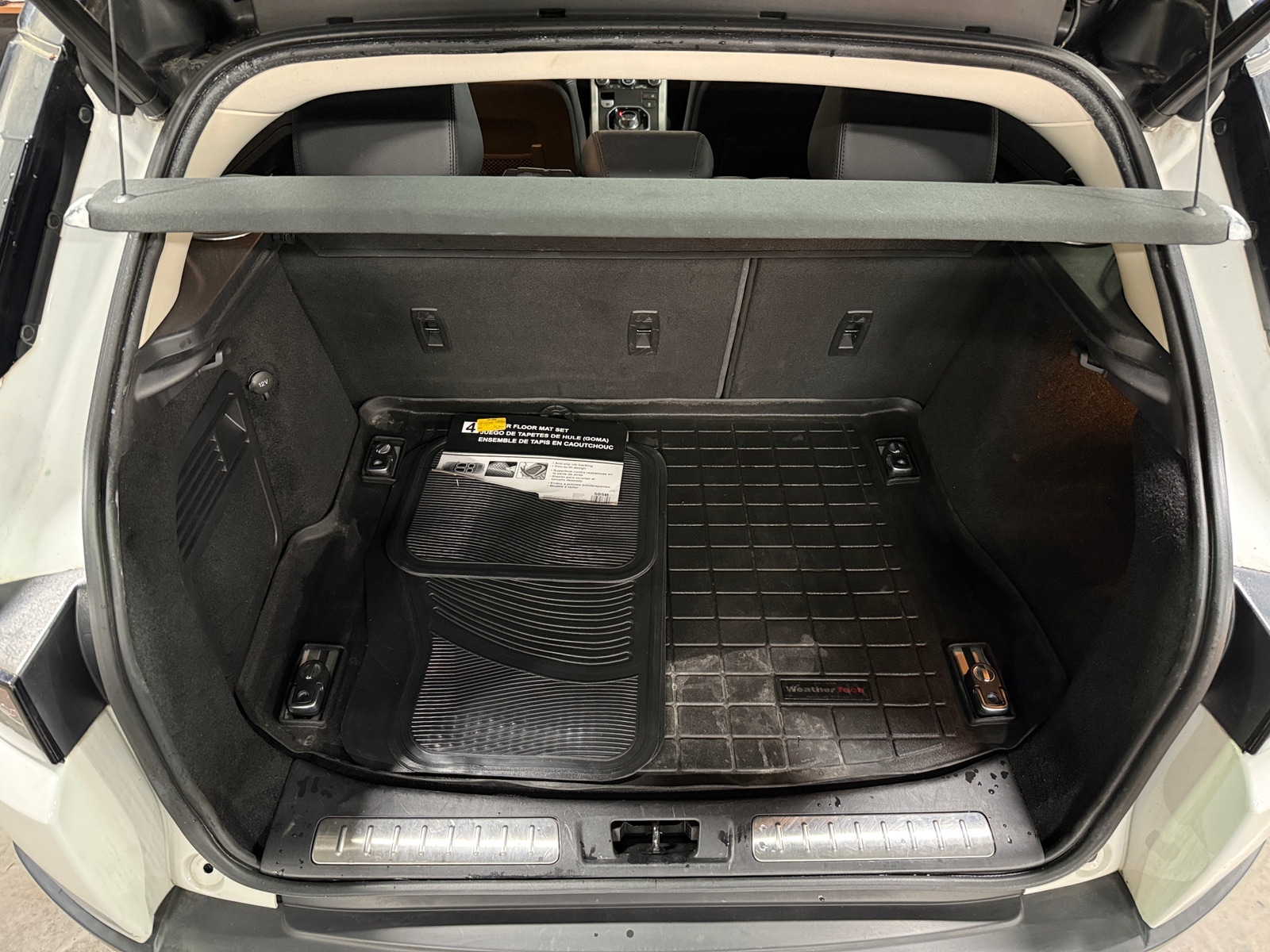 Thumbnail: 2014 Land Rover Range Rover Evoque - 6