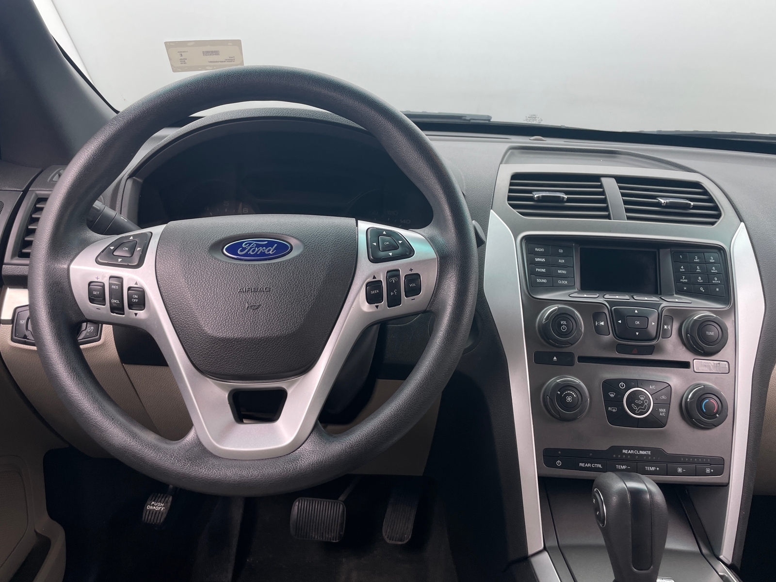 Thumbnail: 2015 Ford Explorer - 5