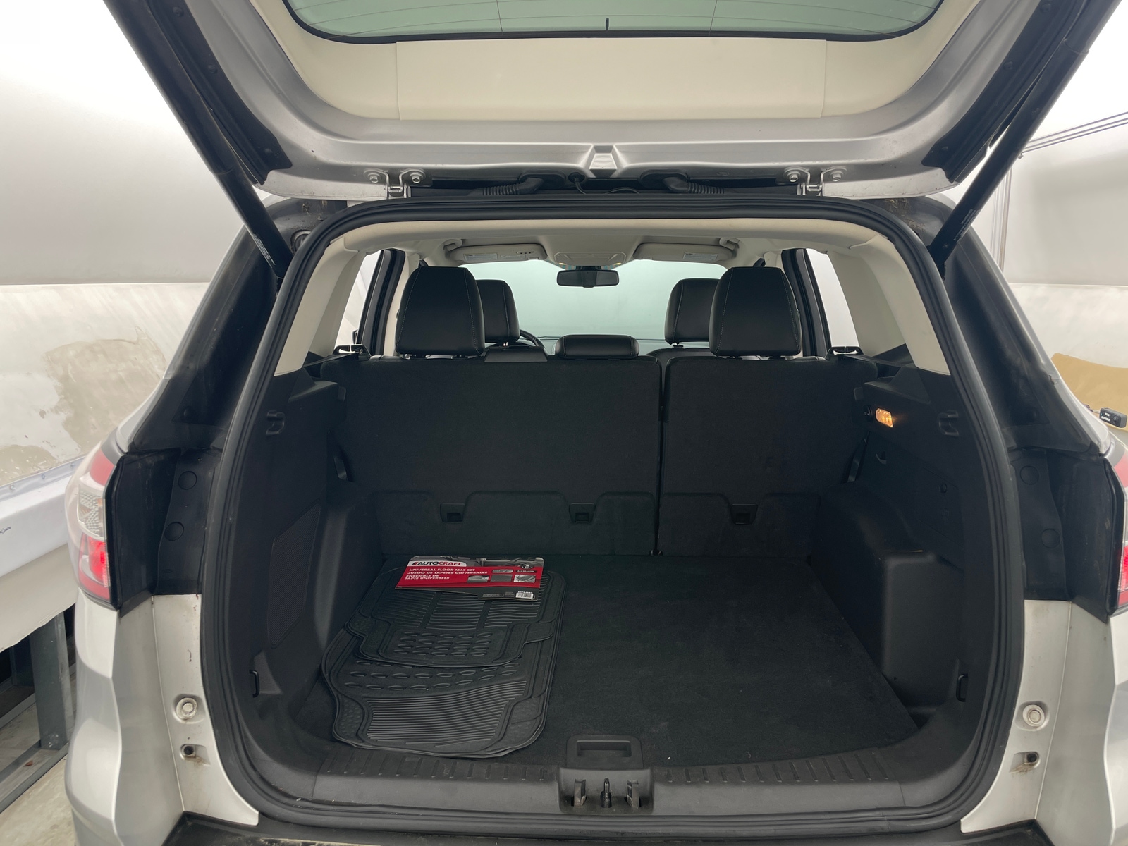 Thumbnail: 2017 Ford Escape - 6