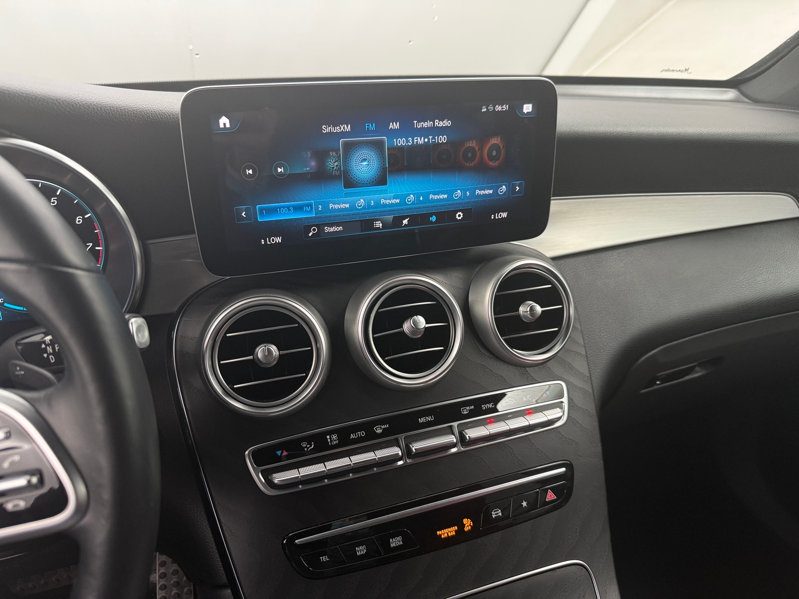 Thumbnail: 2021 Mercedes-Benz GLC - 3