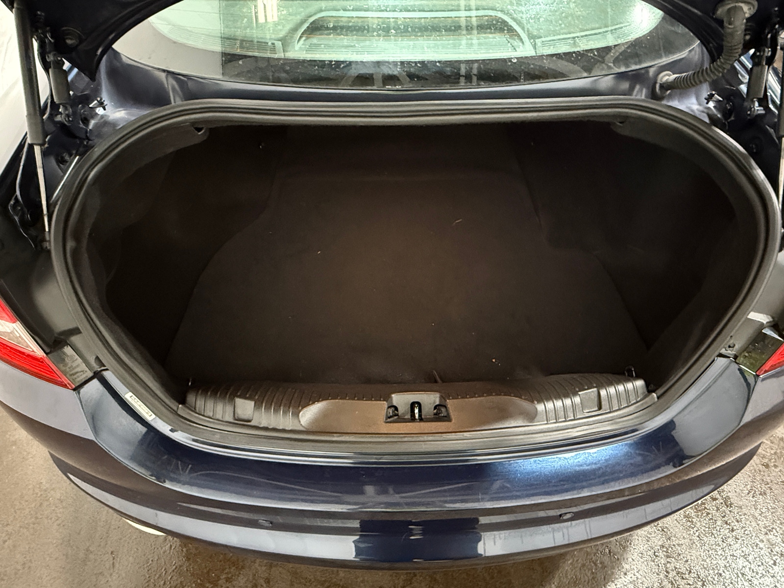 Thumbnail: 2013 Jaguar XF - 6