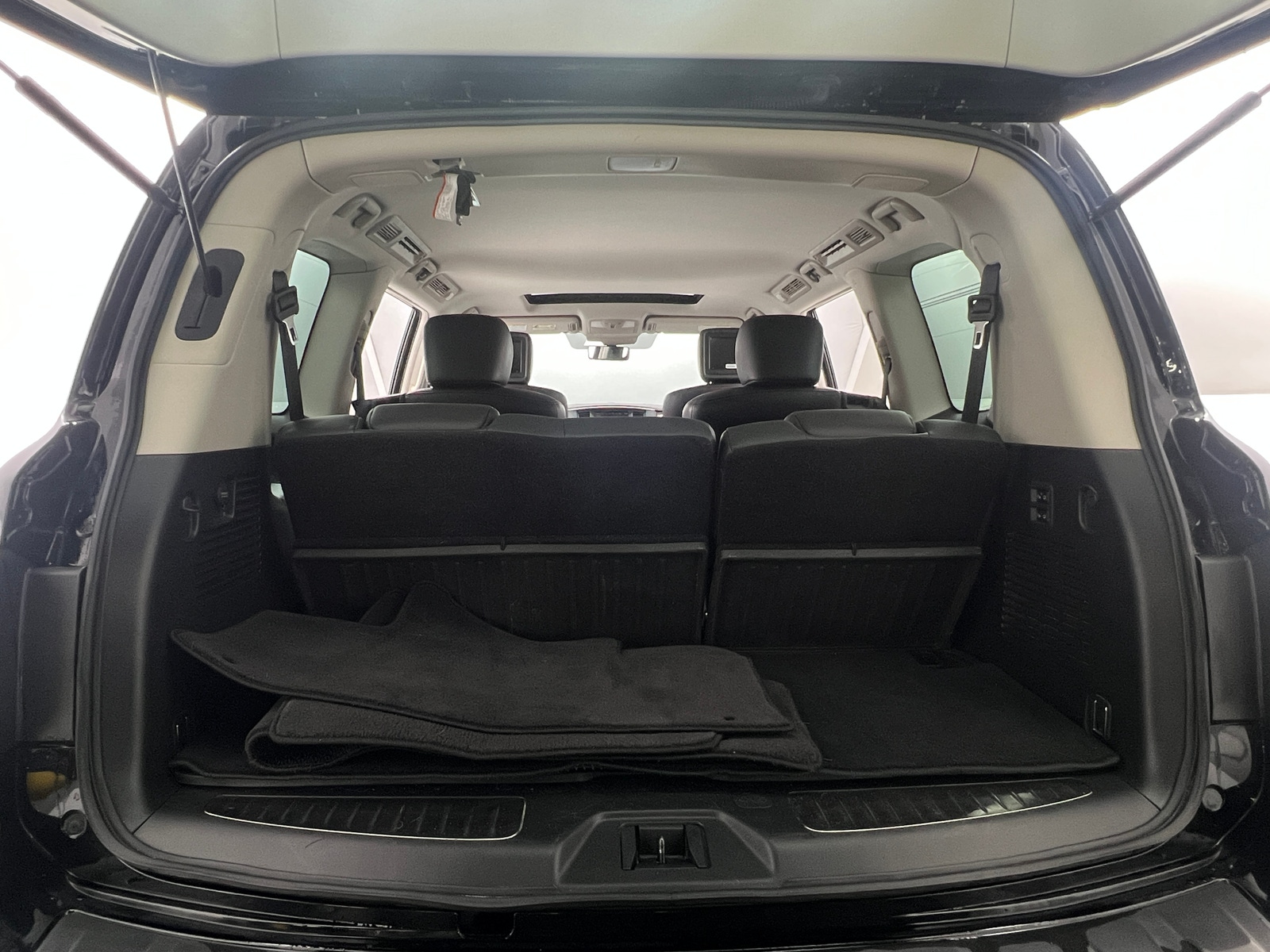 Thumbnail: 2018 Nissan Armada - 6