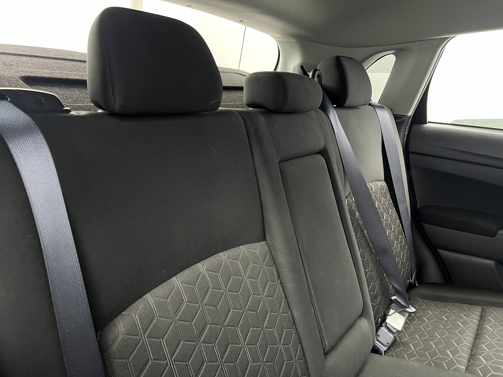 Thumbnail: 2024 Mitsubishi Outlander Sport - 6