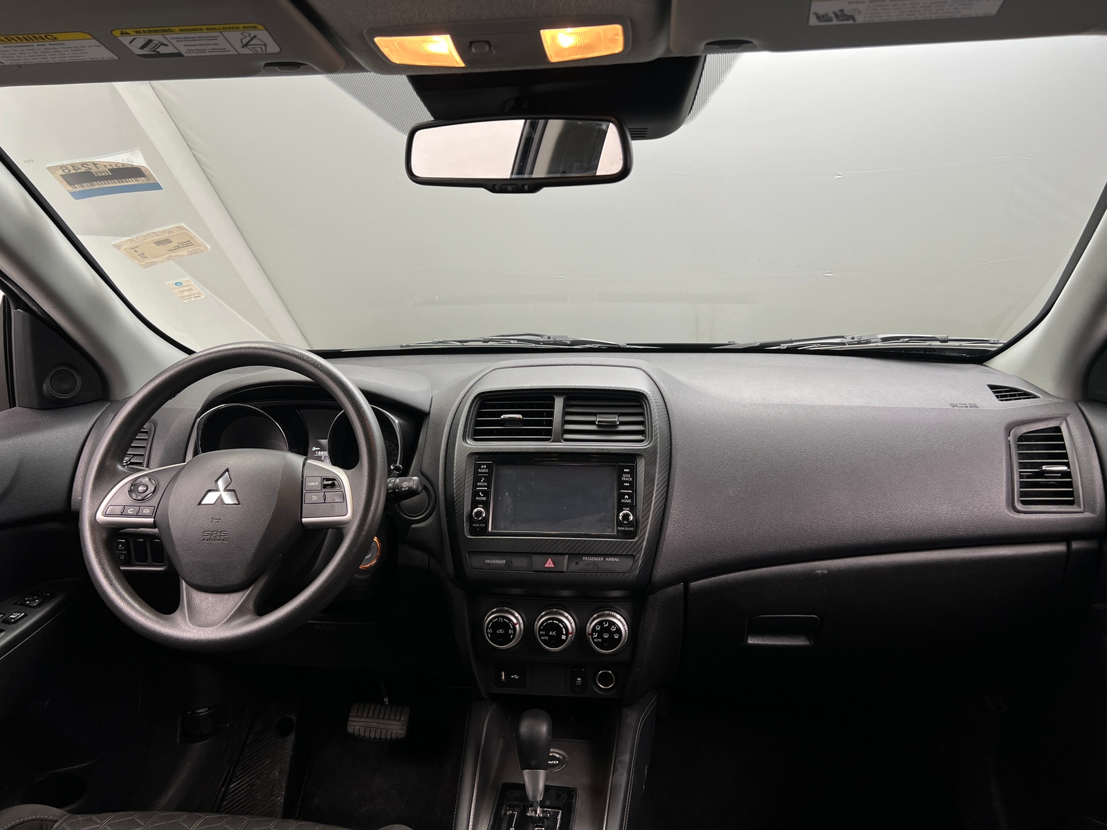 Thumbnail: 2024 Mitsubishi Outlander Sport - 3