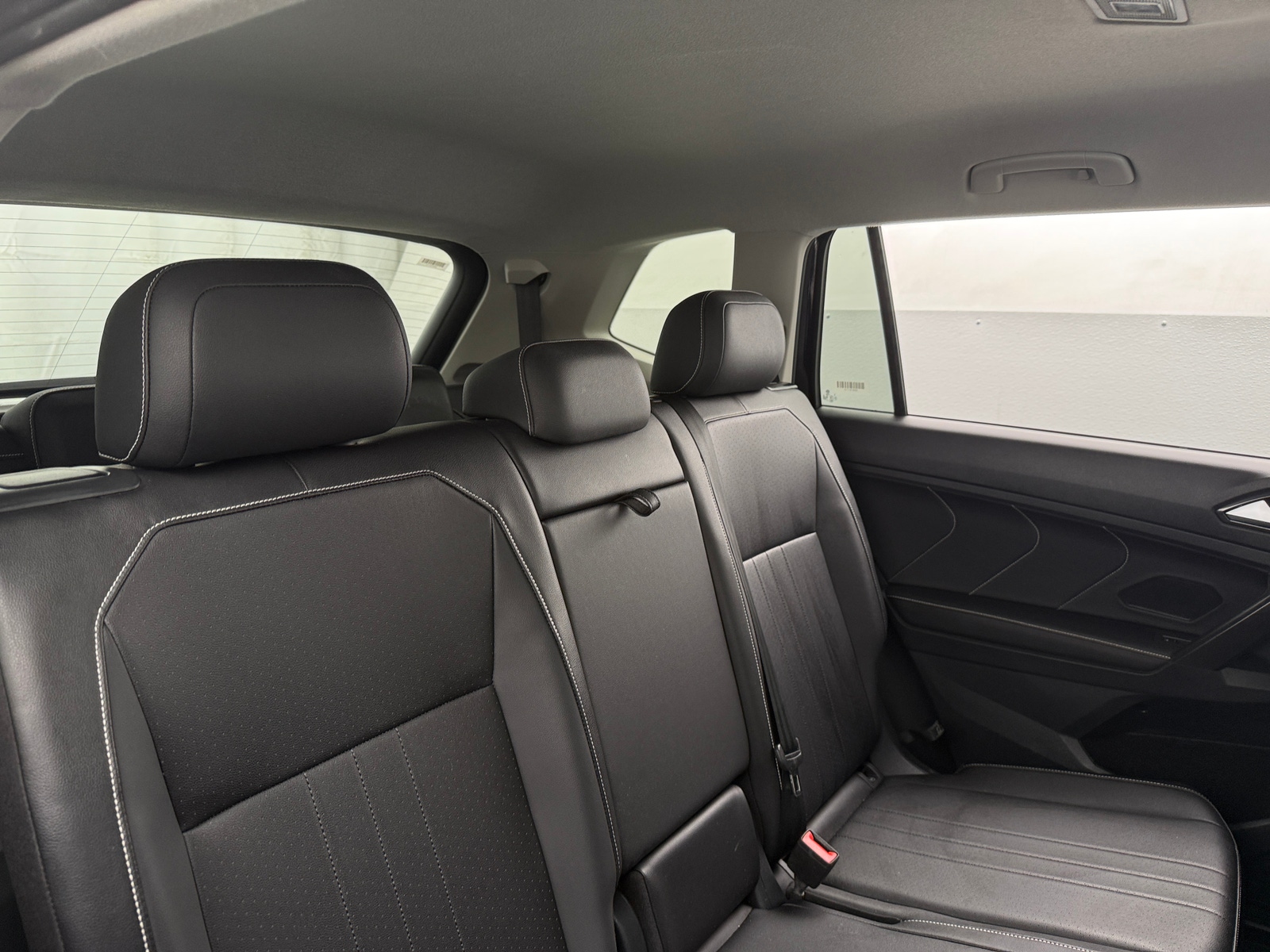 Thumbnail: 2024 Volkswagen Tiguan - 5