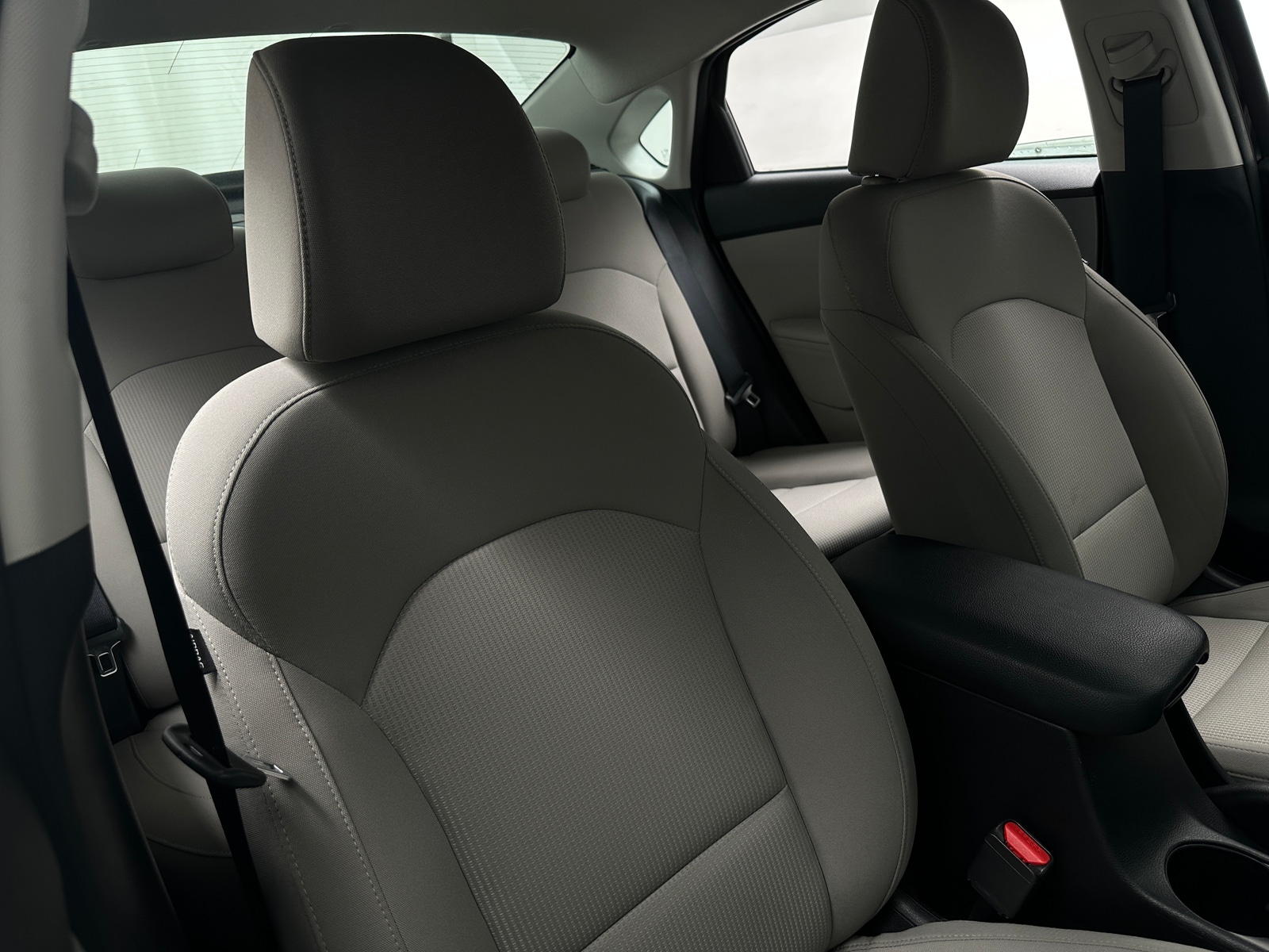 Thumbnail: 2021 Kia Forte - 2