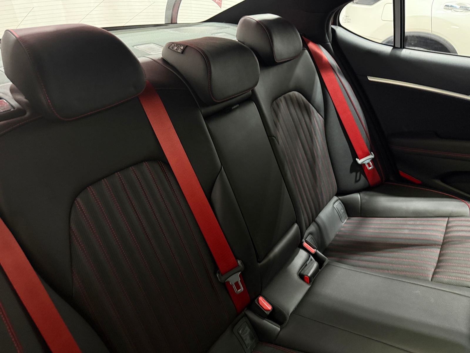 Thumbnail: 2023 Genesis G70 - 5