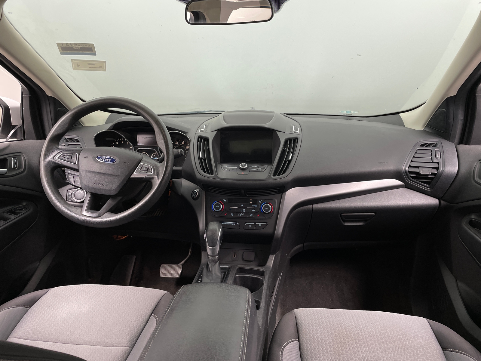 Thumbnail: 2019 Ford Escape - 3