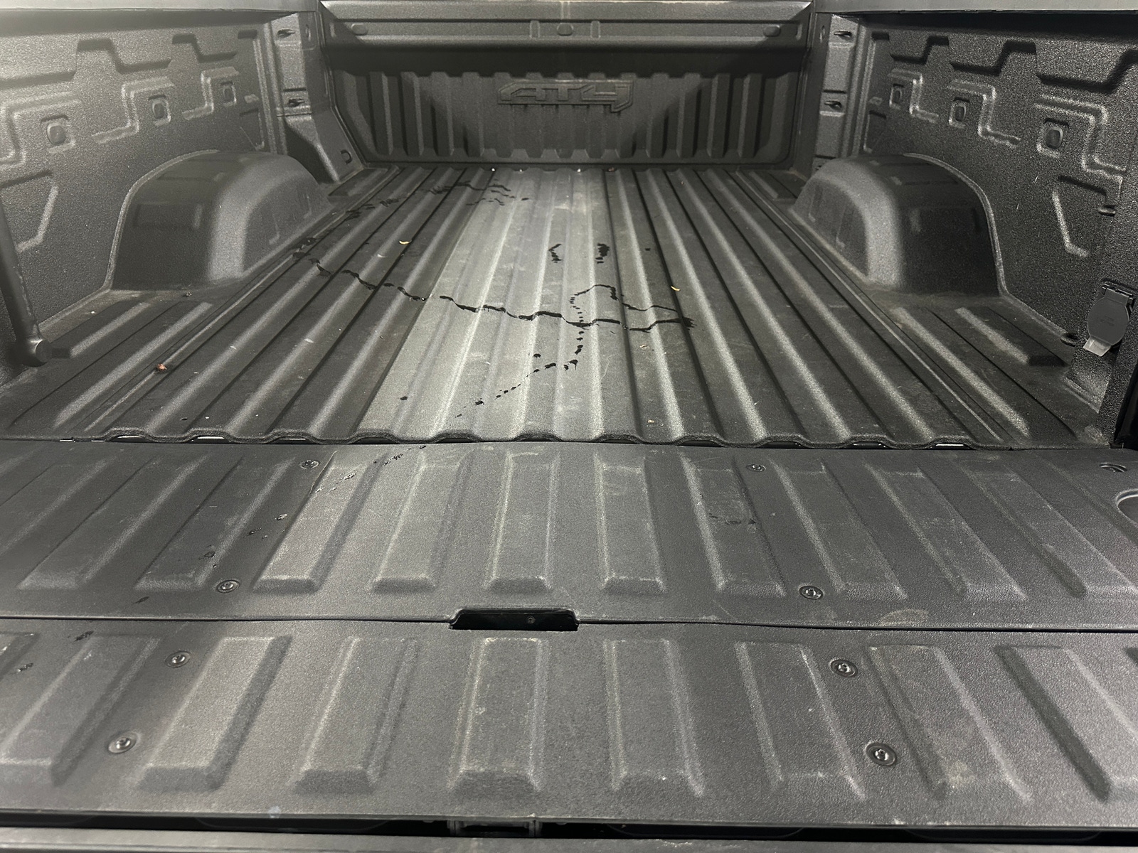 Thumbnail: 2023 GMC Sierra 2500 - 6