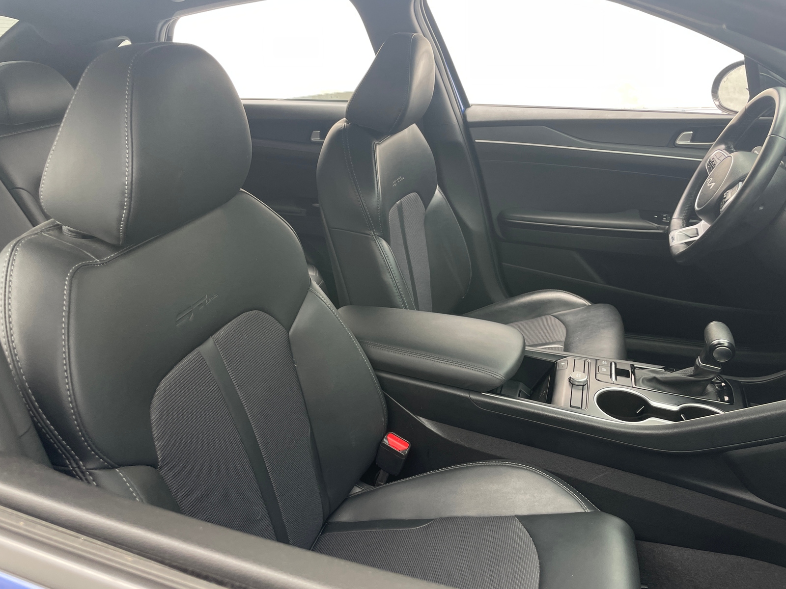 Thumbnail: 2023 Kia K5 - 2