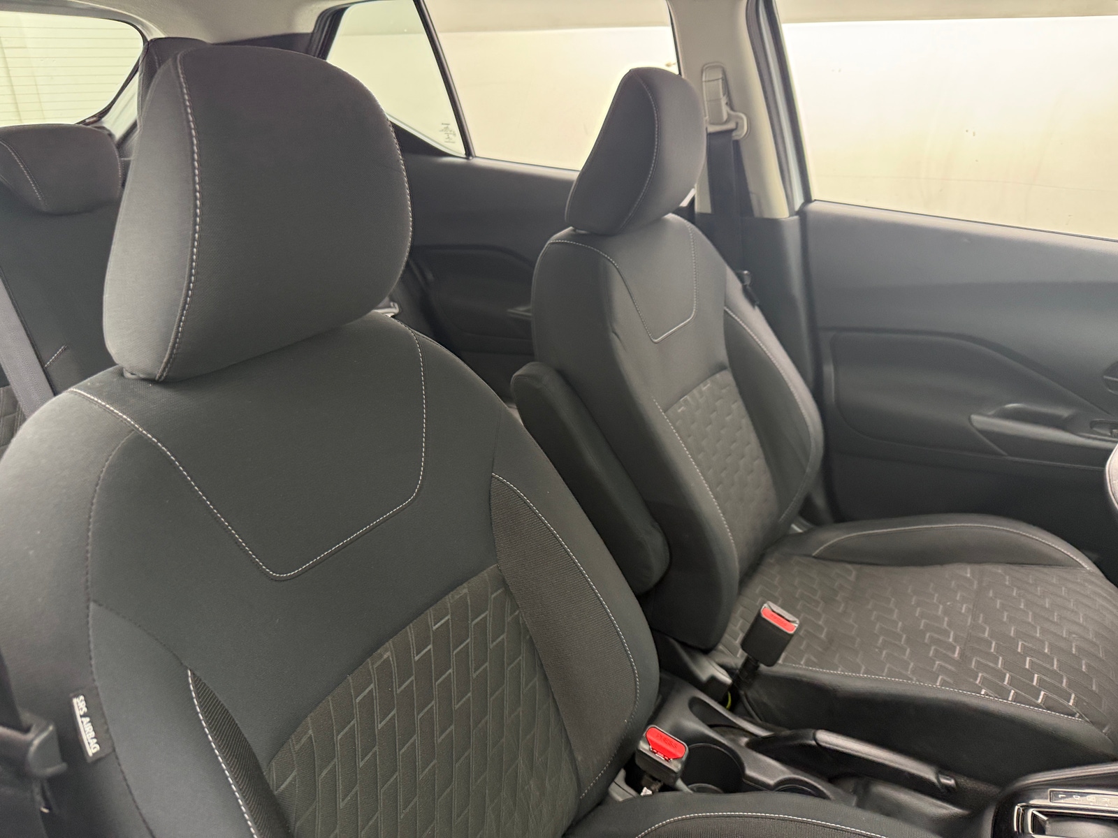 Thumbnail: 2022 Nissan Kicks - 2