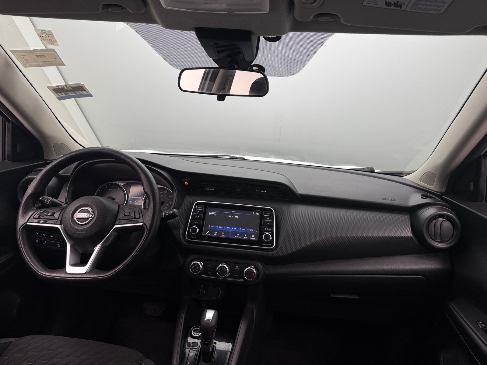 Thumbnail: 2022 Nissan Kicks - 3