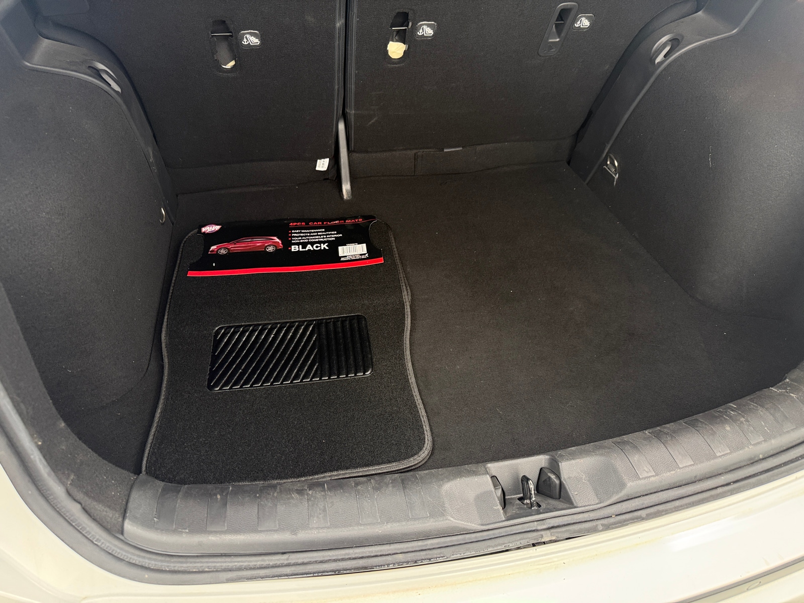 Thumbnail: 2022 Nissan Kicks - 7