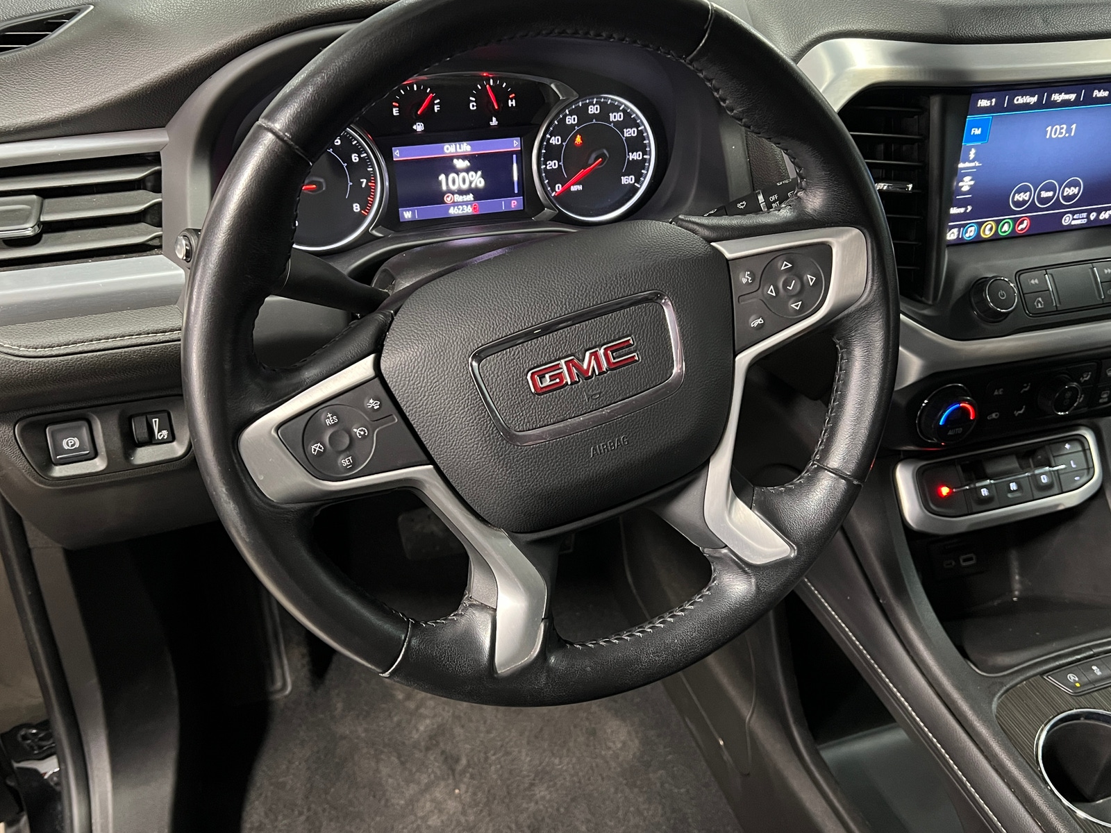 Thumbnail: 2022 GMC Acadia - 4