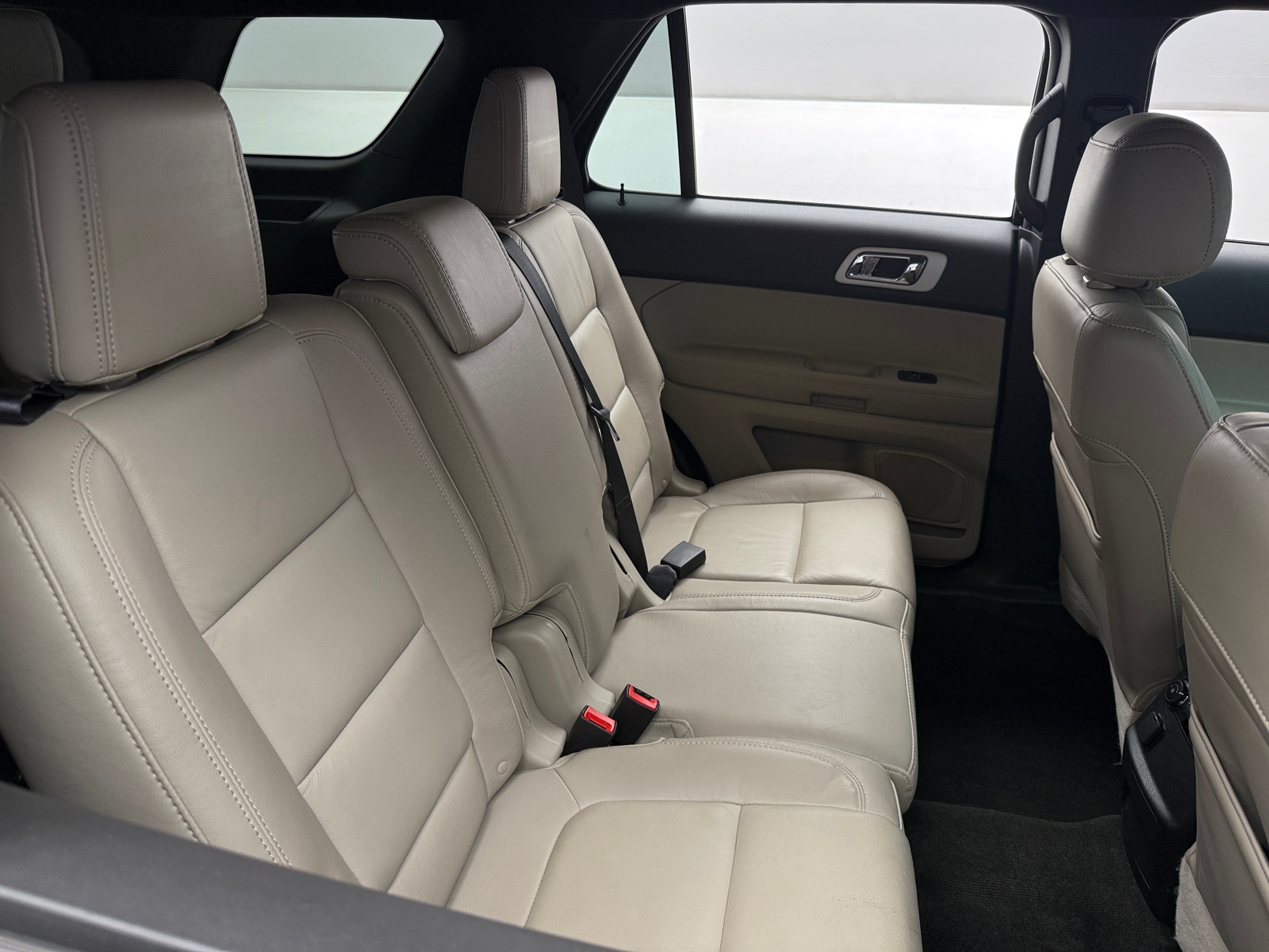 Thumbnail: 2014 Ford Explorer - 5