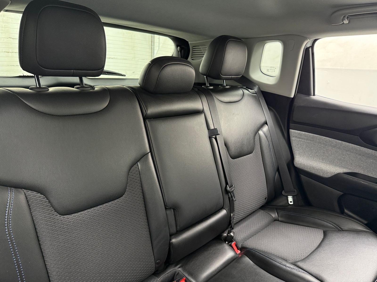 Thumbnail: 2022 Jeep Compass - 6