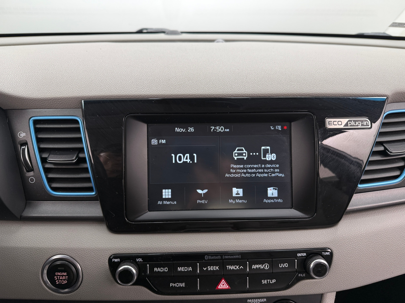 Thumbnail: 2019 Kia Niro - 4