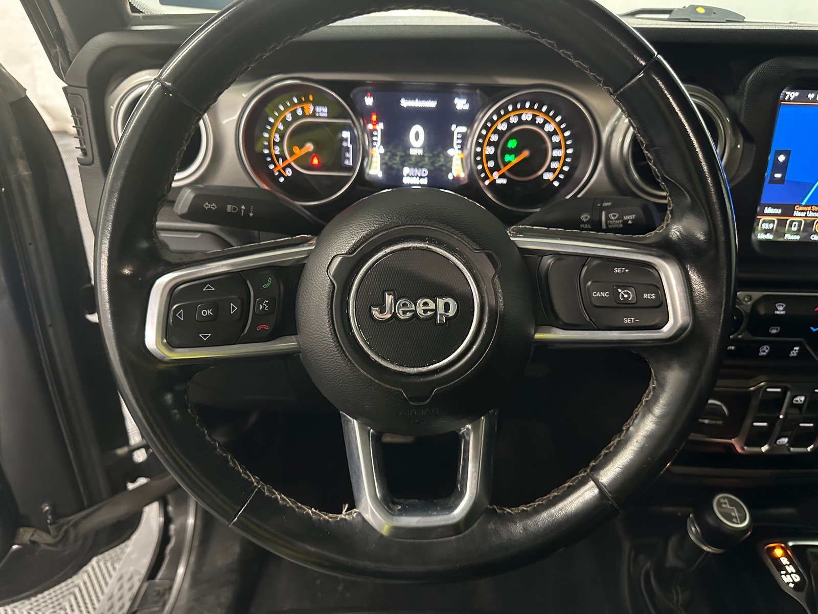 Thumbnail: 2020 Jeep Gladiator - 5
