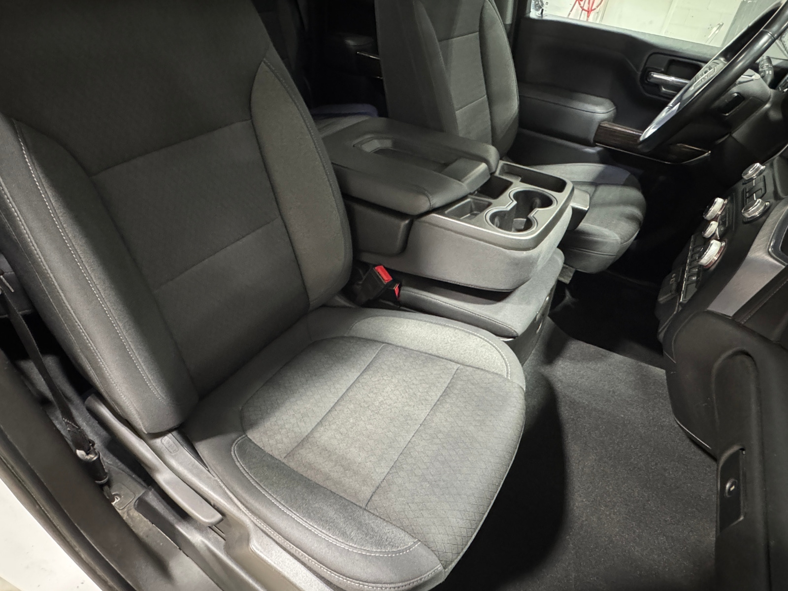 Thumbnail: 2021 GMC Sierra 1500 - 2