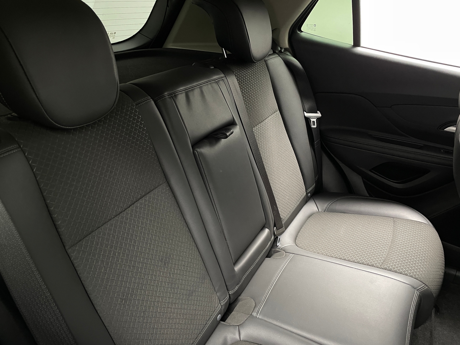 Thumbnail: 2020 Buick Encore - 6